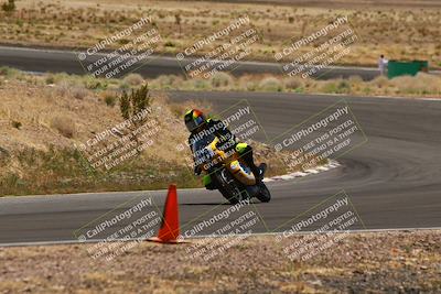 media/Apr-19-2025-AHRMA (Sat) [[3d98ca3309]]/Race/Group 1/Turn 4/